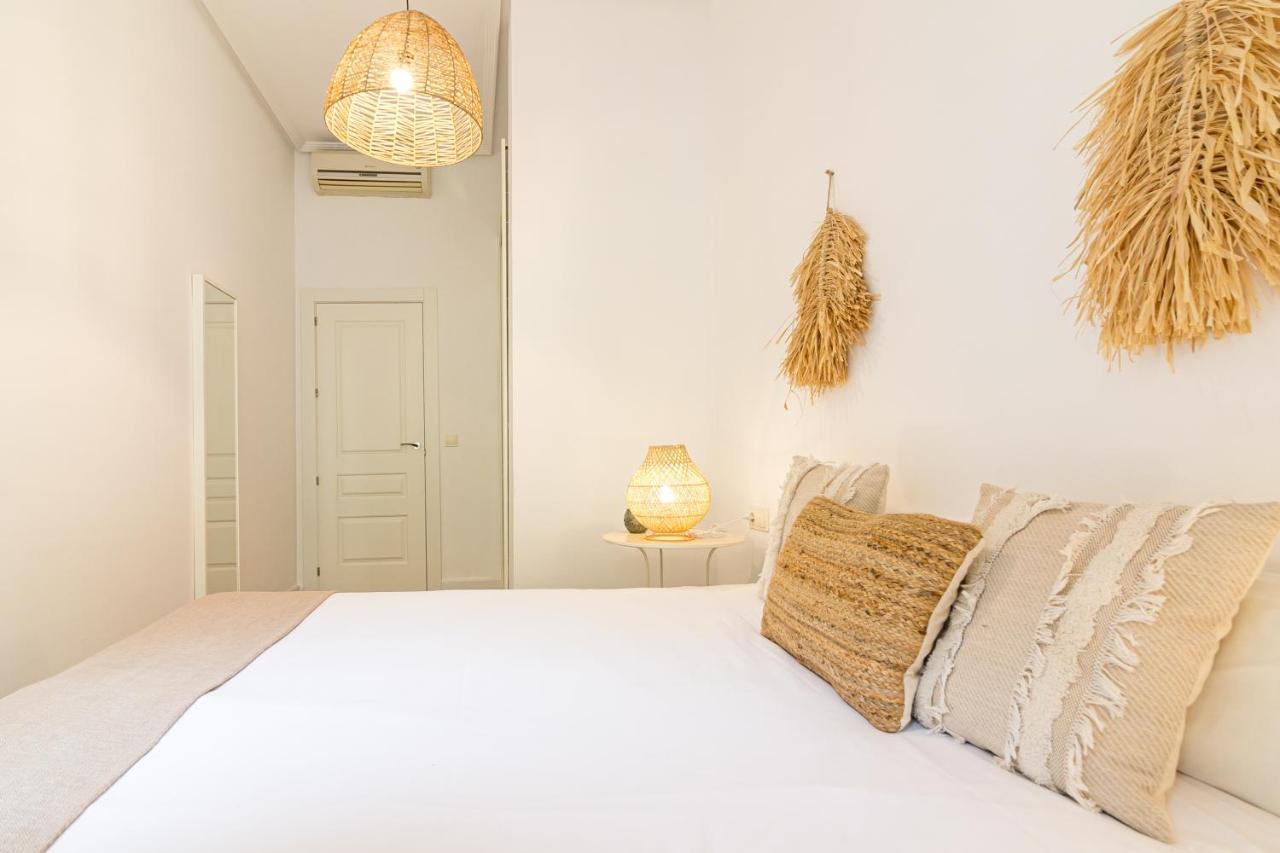 Апартаменты Malaga Center Flat Historic Center Экстерьер фото